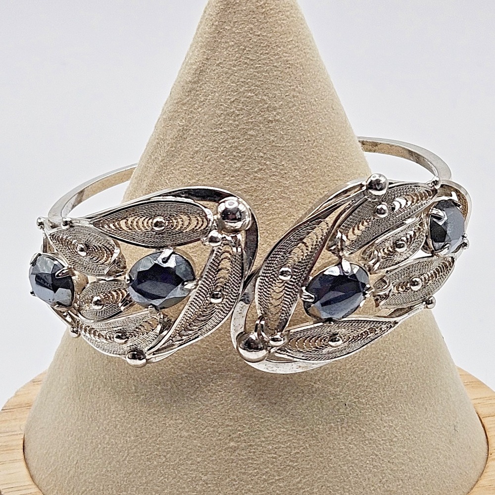 Sorrento Sterling Silver Bracelet Cuff Hinge Filagree Gray Stones Vintage
